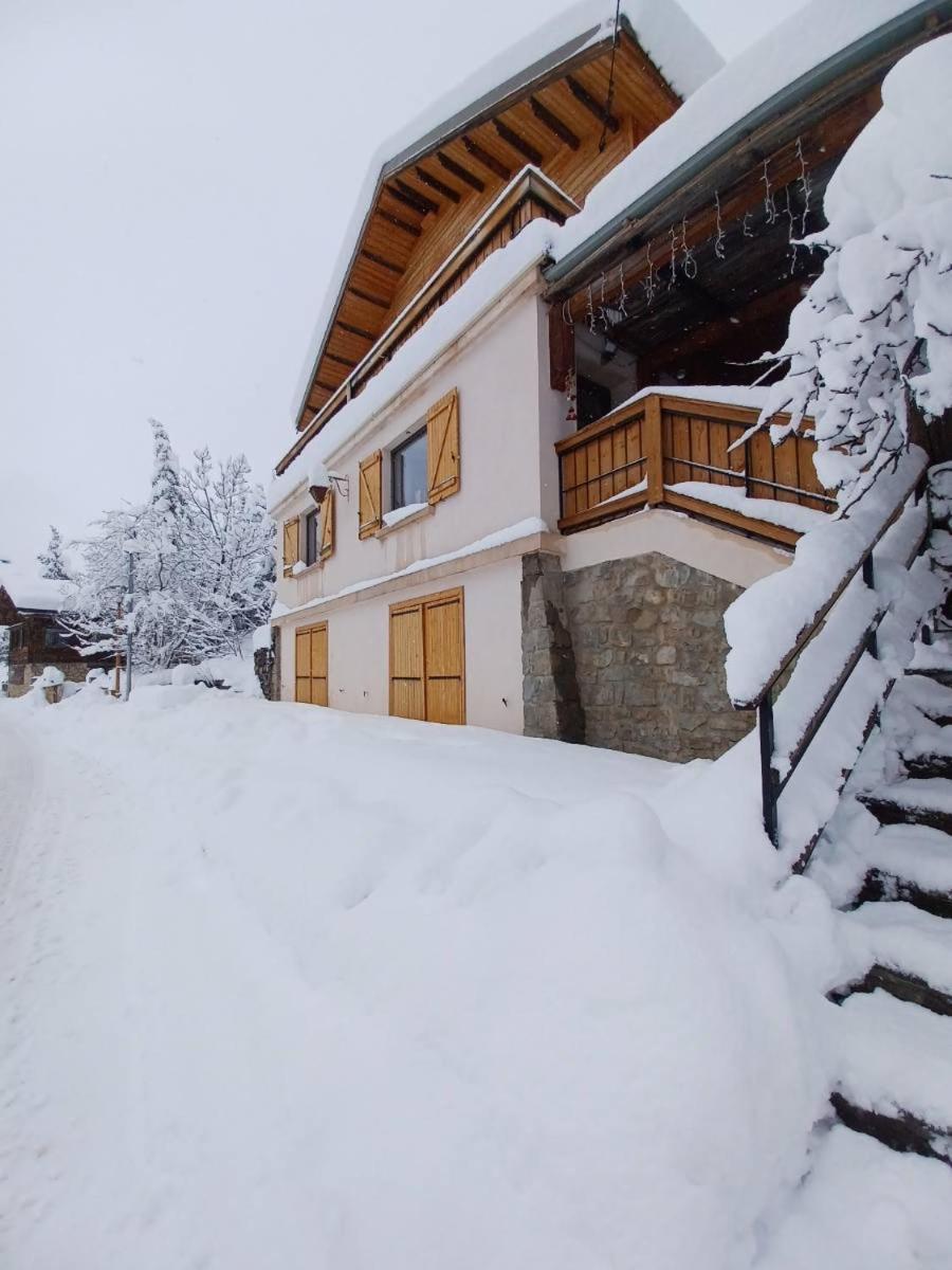 Chalet Familial 欧龙 外观 照片