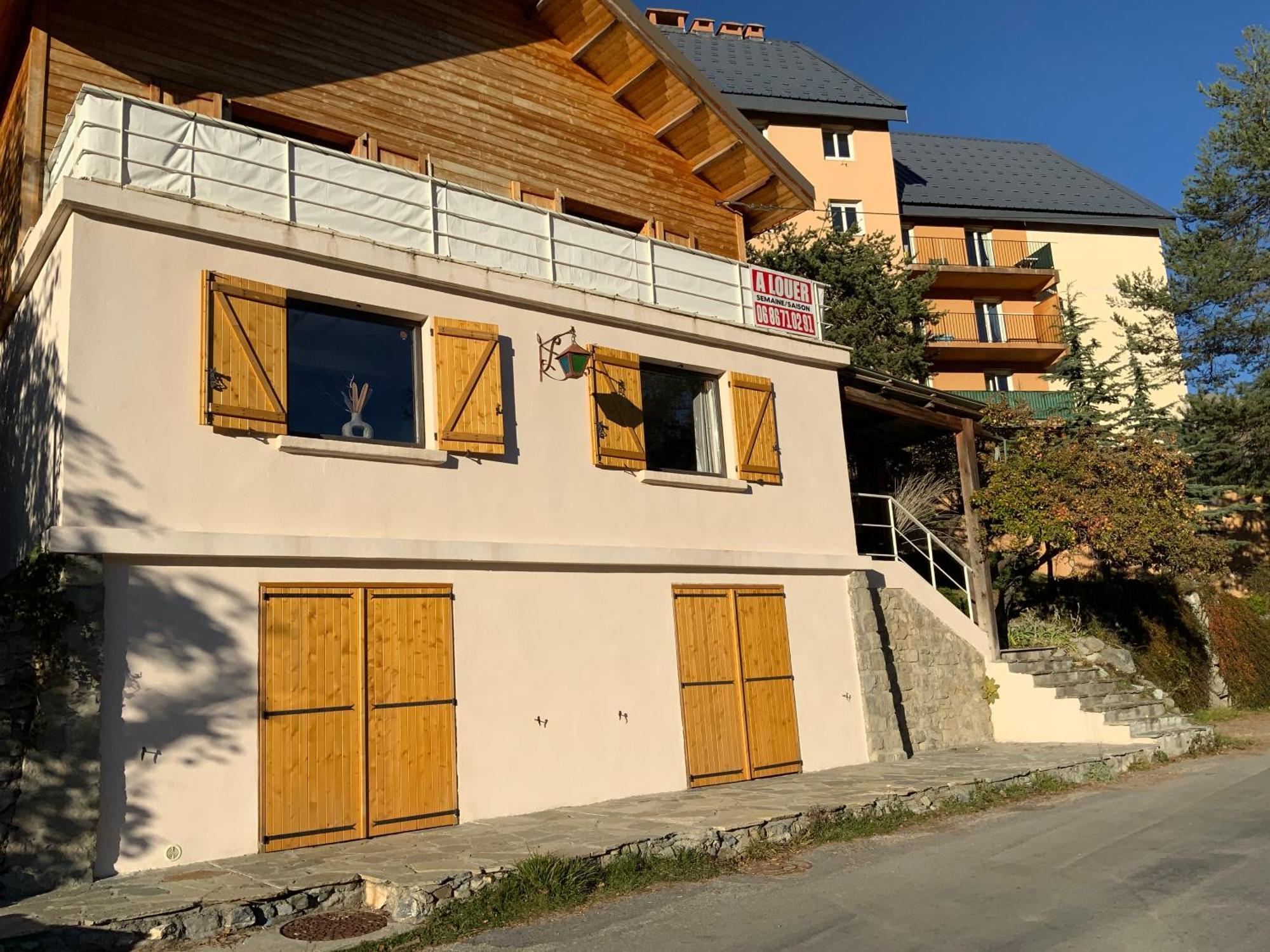 Chalet Familial 欧龙 外观 照片